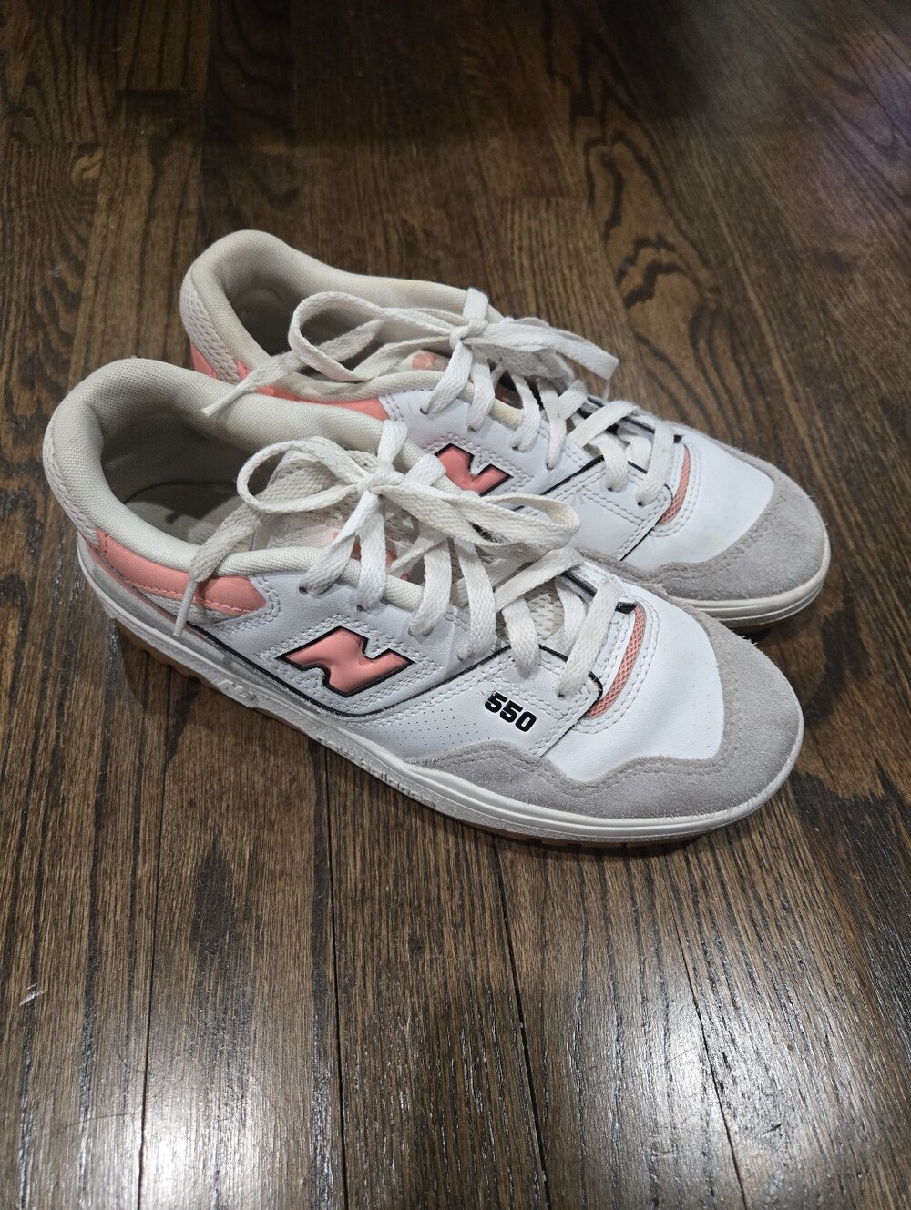 New Balance 550 White and Pink Sneakers US 7 / UK 6.5